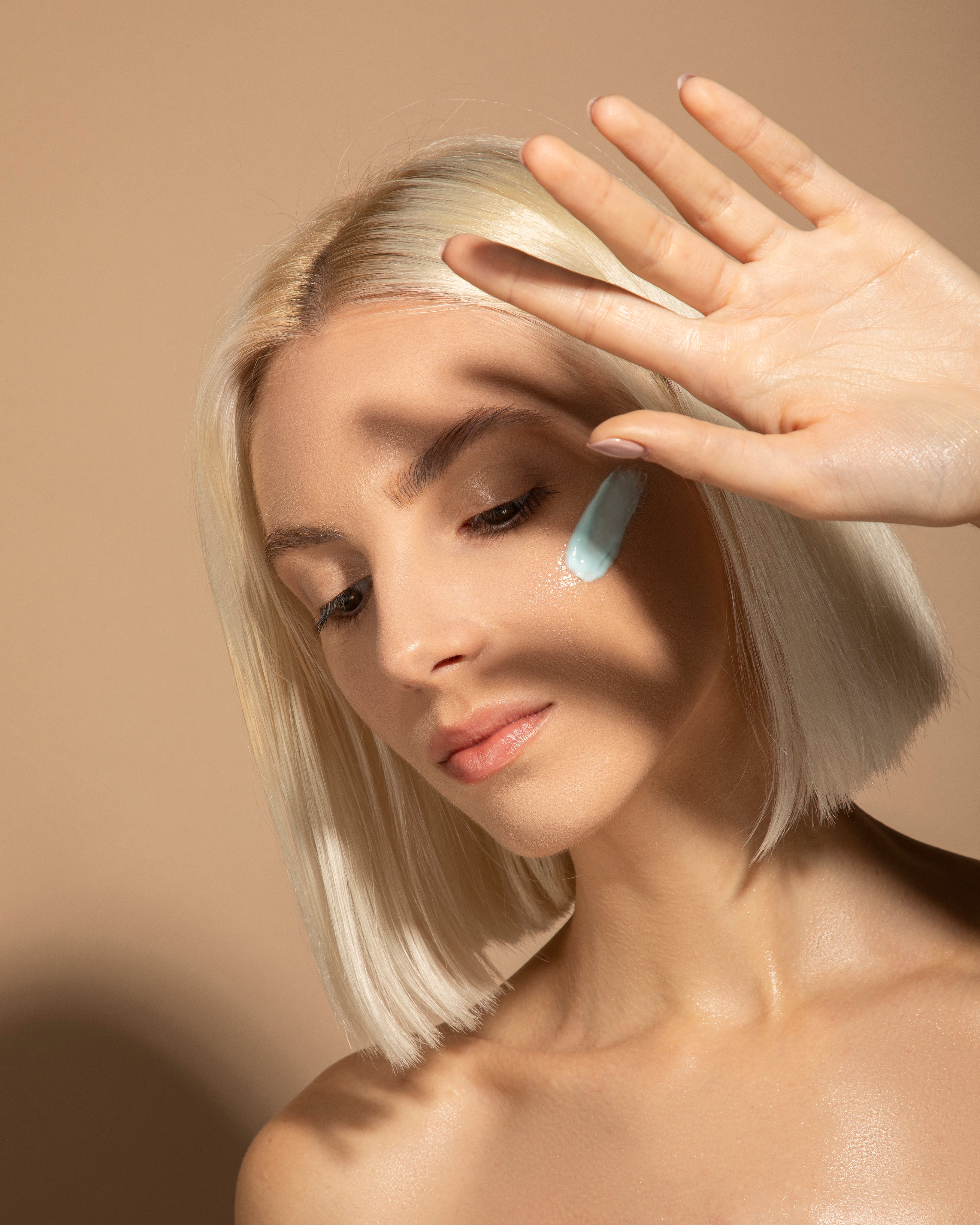 Revitalize Your Skin Overnight with Our Swiss Oxygen Therapy Sleeping Mask